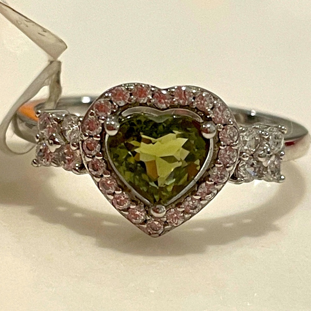 Imported 925 Genuine Natural Army Green Tourmaline Heart Sz7 NWT